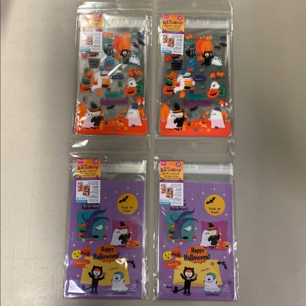 Set of 4 Daiso Halloween Clear Goodie Bags